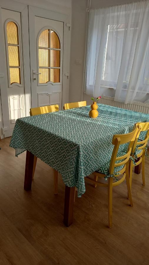 Kucko Apartman Badacsonytördemic Eksteriør billede